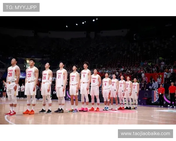 中国男篮逆转战胜韩国队 晋级亚洲杯四强再创历史新篇章