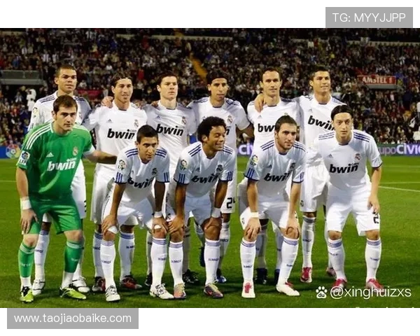 皇家马德里俱乐部百年辉煌与世界足坛统治力的形成与持续探索 皇家马德里俱乐部百年辉煌与世界足坛统治力的形成与持续探索