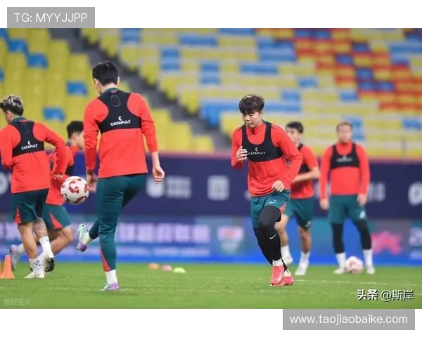 中国足球冲击世界杯之路迎来关键战，全队誓言拼尽全力争取胜利