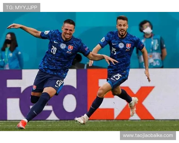 欧洲劲旅逆转好戏引爆本轮足球焦点大战全球球迷热议时刻