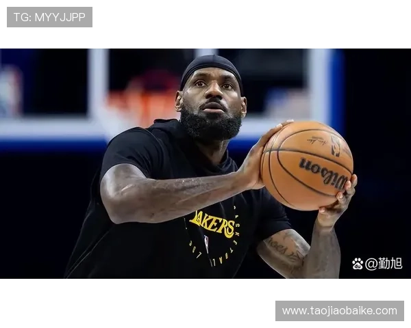 湖人队伤情更新詹姆斯恢复进展快 预计圣诞大战复出带队冲击季后赛